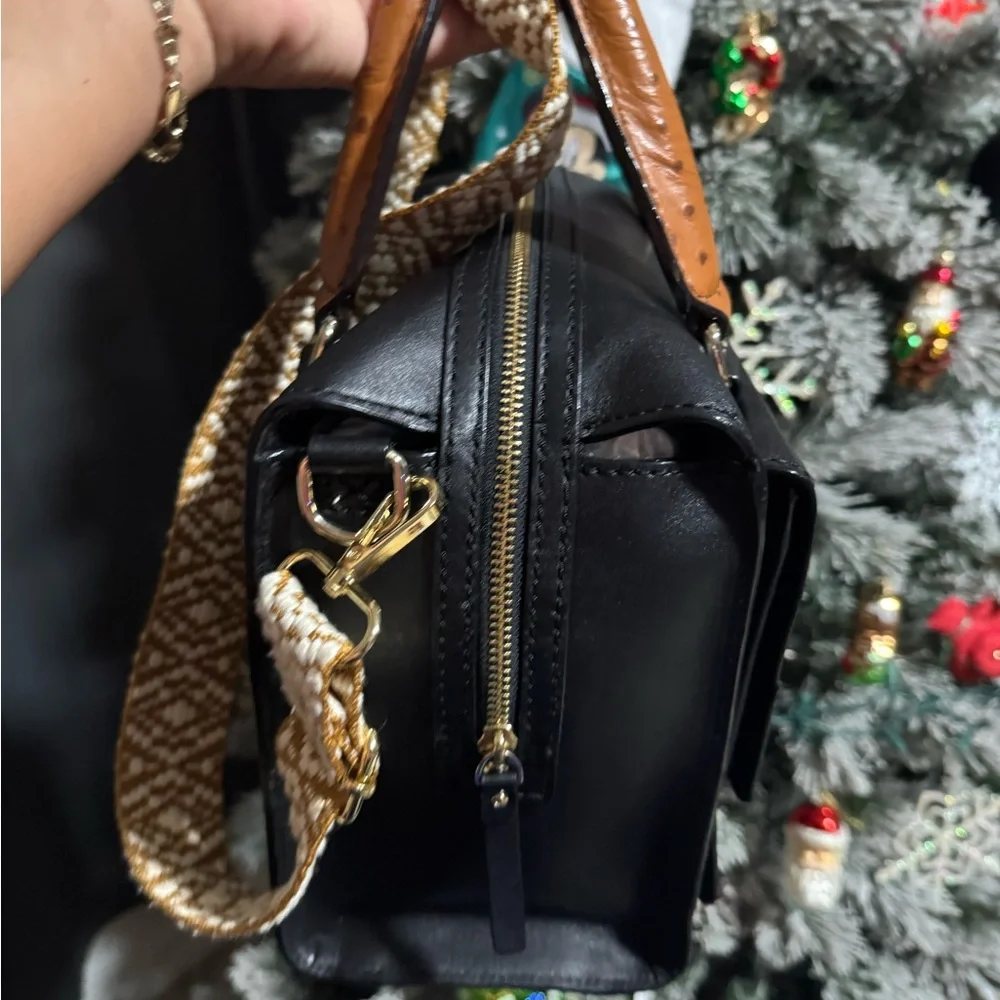 Kate Spade New York Little Kennedy Bow Bridge satchel w/ added crossbody strap
